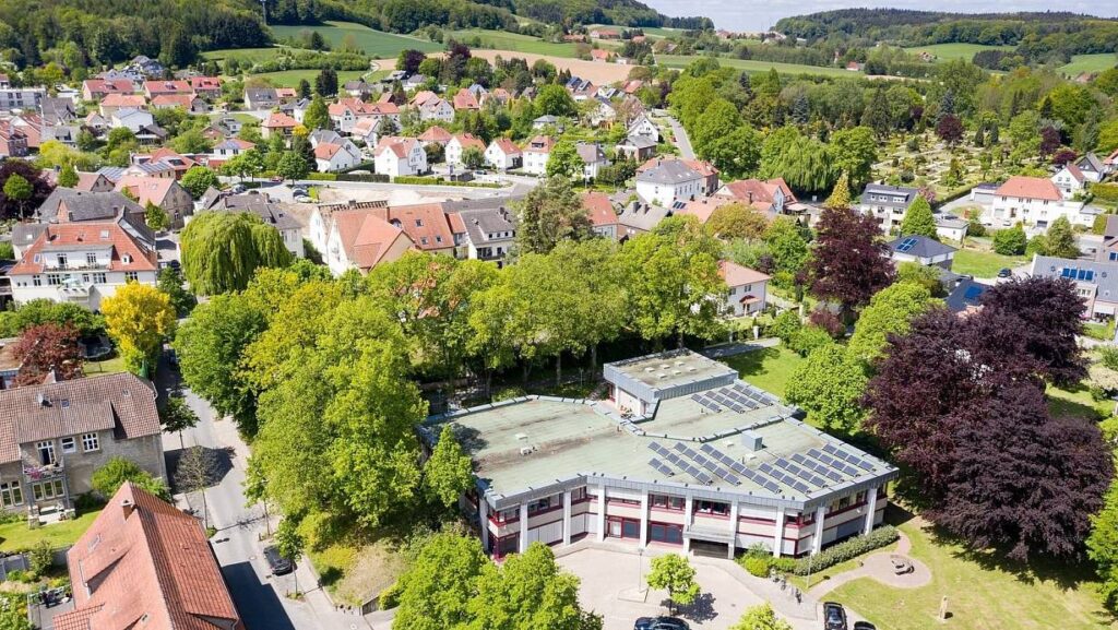 Referenzen - Plattformlift Innen - Rathaus Borgholzhausen